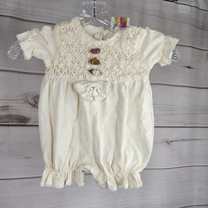 Crayon For Kids Vintage Baby One Piece 6 M #B80